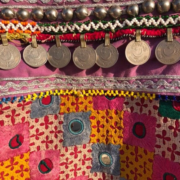 RARE embroidered vintage upcycled denim jacket - Picture 7 of 9